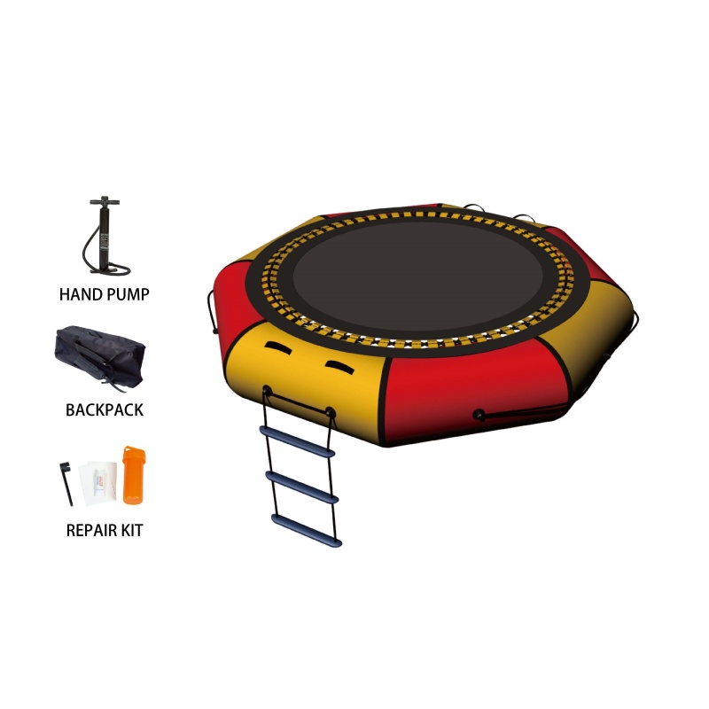 Inflatable floating water trampoline